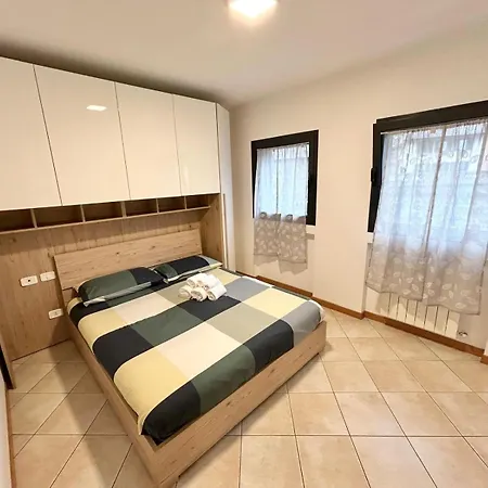 Trilo Manzu Apartament