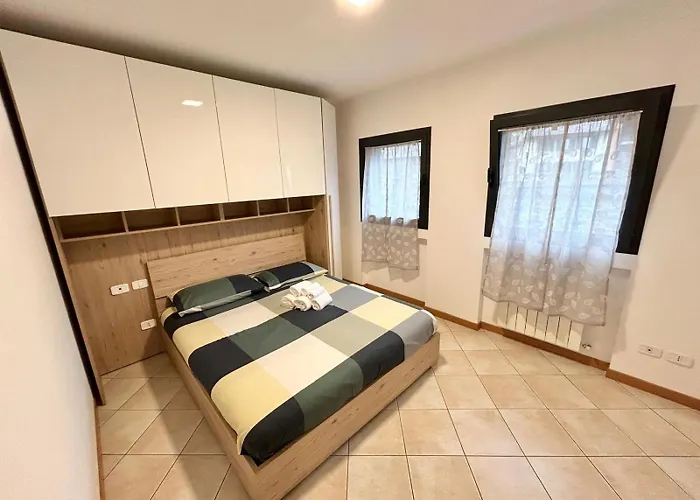 Trilo Manzu Apartament